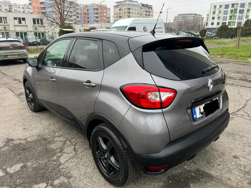 Renault Captur 1.2TCe Keyless Go Navi Kamera, снимка 7 - Автомобили и джипове - 53357839