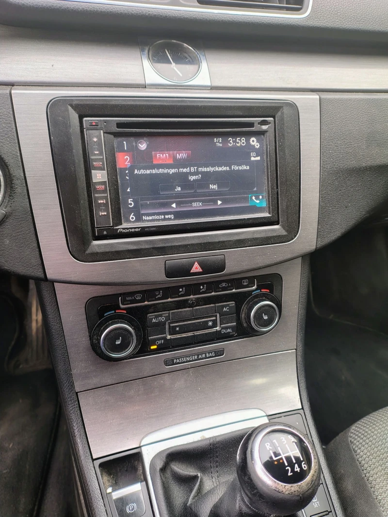 VW Passat 1.4 TFSI, снимка 6 - Автомобили и джипове - 53373696