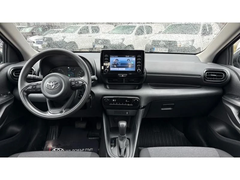 Toyota Yaris 1.5 HSD LIGHT - изображение 8