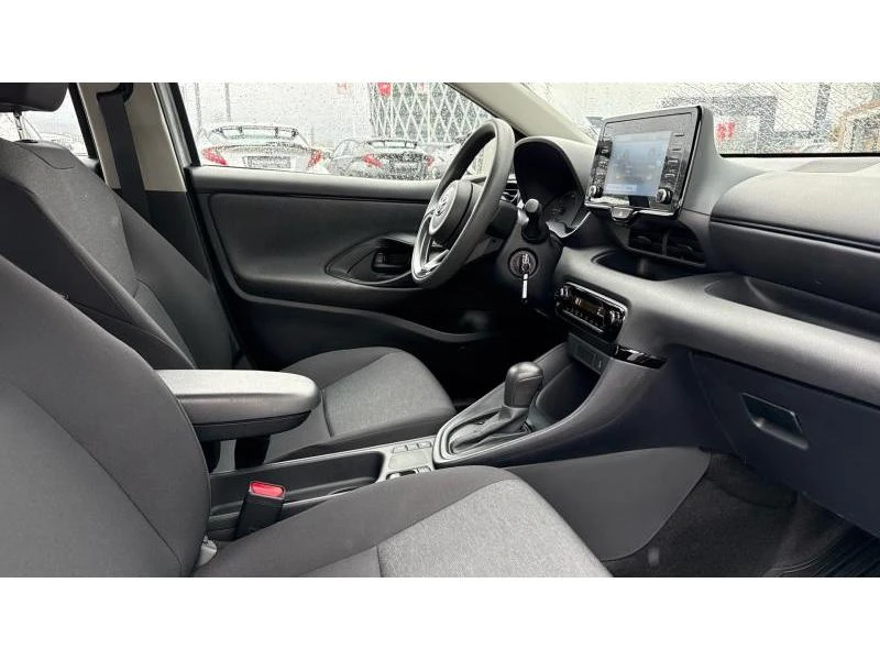 Toyota Yaris 1.5 HSD LIGHT - изображение 6