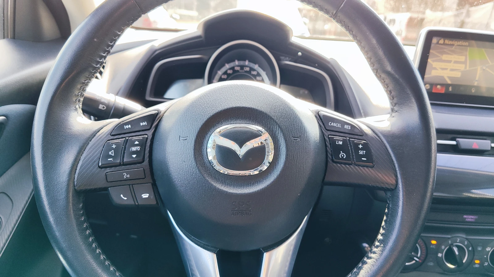 Mazda 2 1.5 | Mobile.bg   11