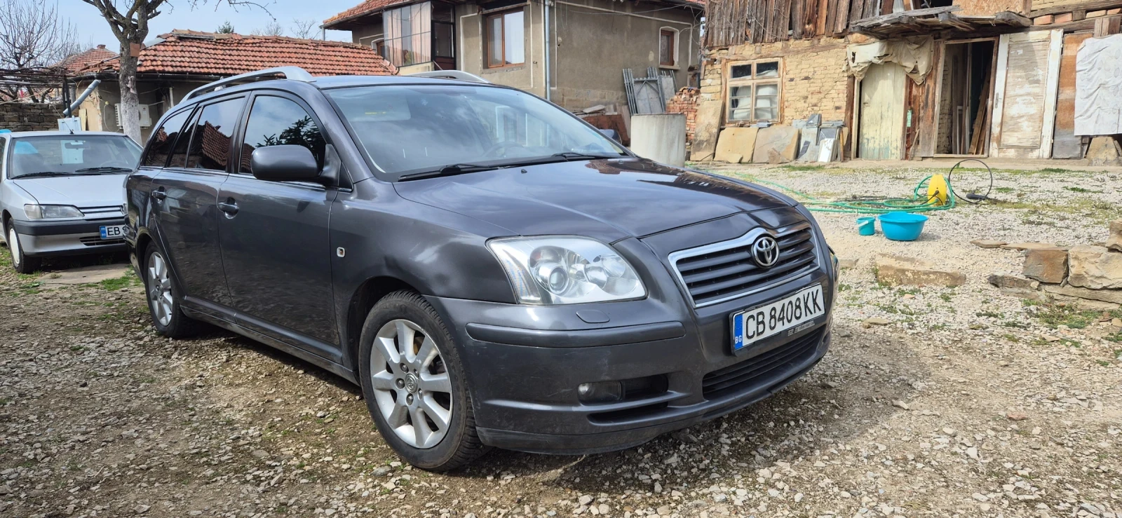 Toyota Avensis Авенсис т25 - изображение 2