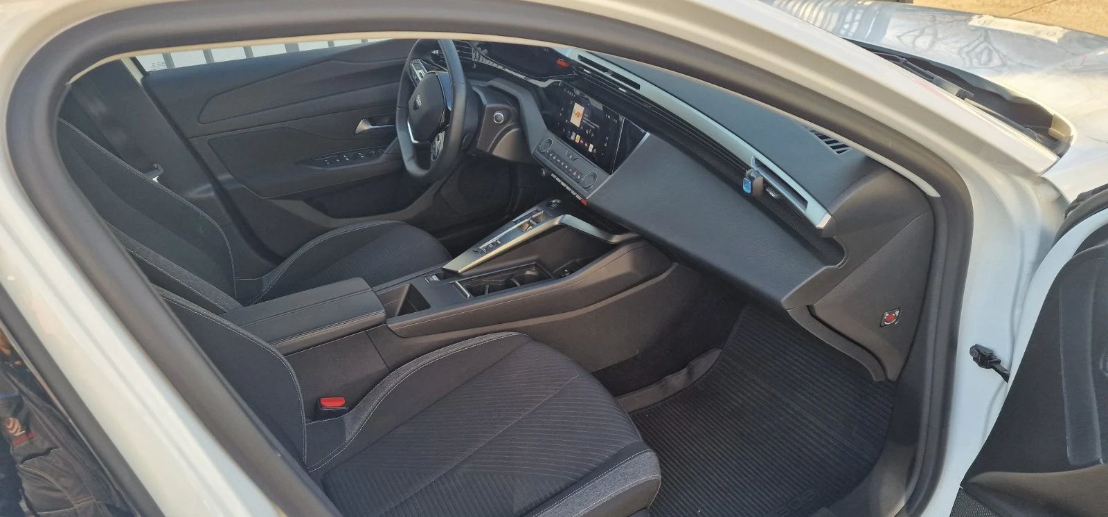 Peugeot 308 1.2l | Mobile.bg   11