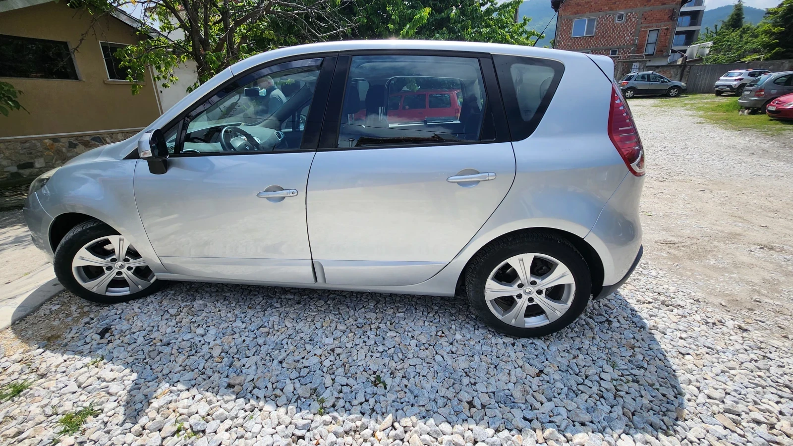 Renault Scenic  - изображение 3