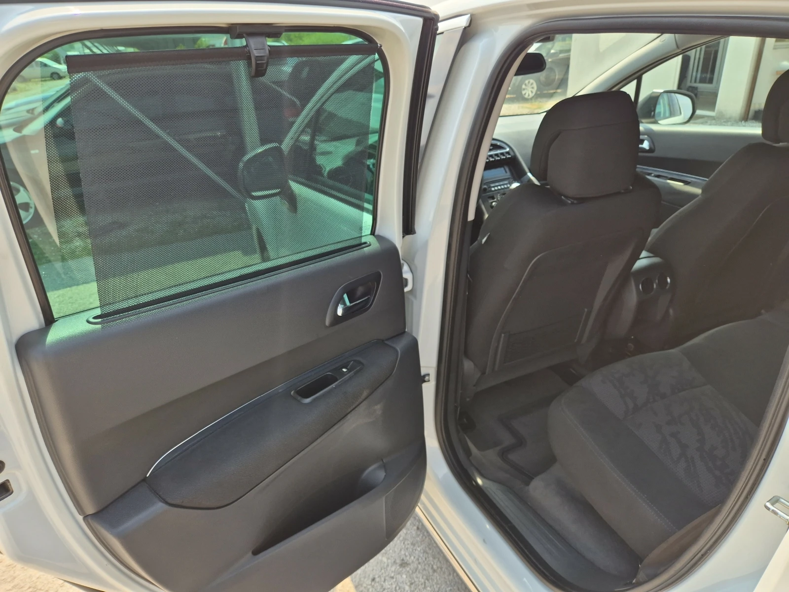 Peugeot 3008 1.6 hdi 108  | Mobile.bg   14