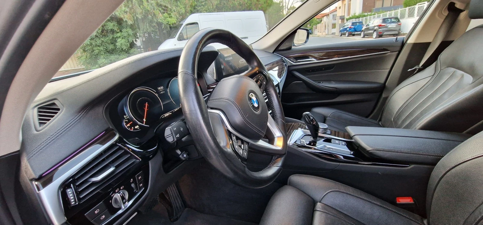 BMW 520 X drive  - изображение 6