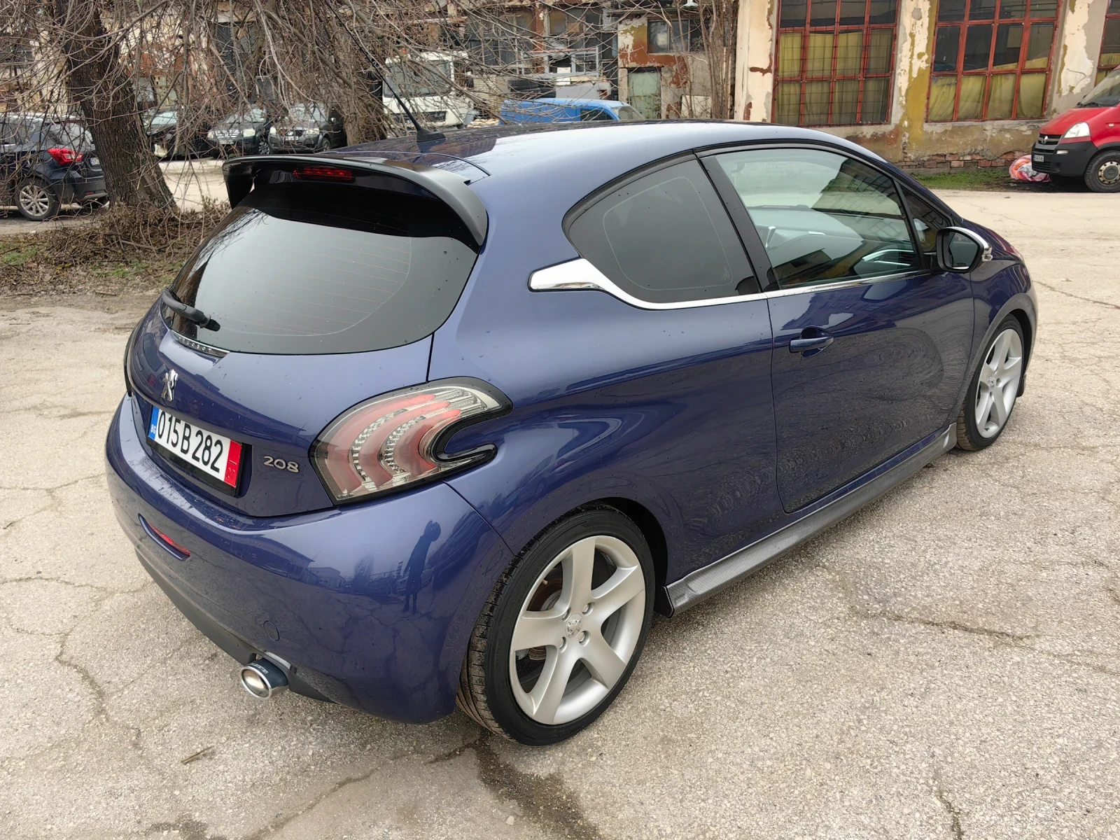 Peugeot 208 1.4 ������ 95 ��, ���� 5, �����������, �������  | Mobile.bg � ����������� 4