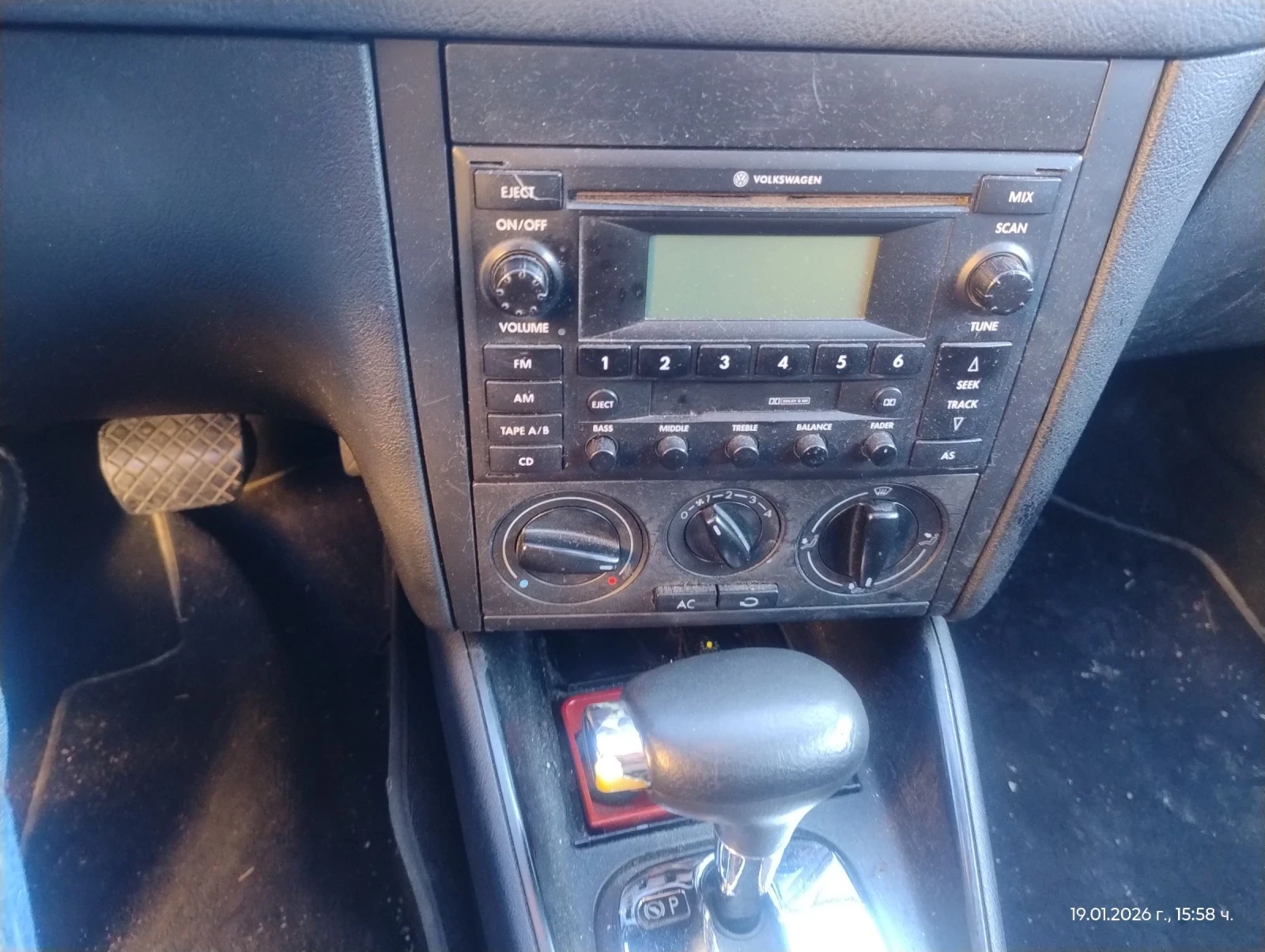 VW Bora 2.0газ автоматик - изображение 10