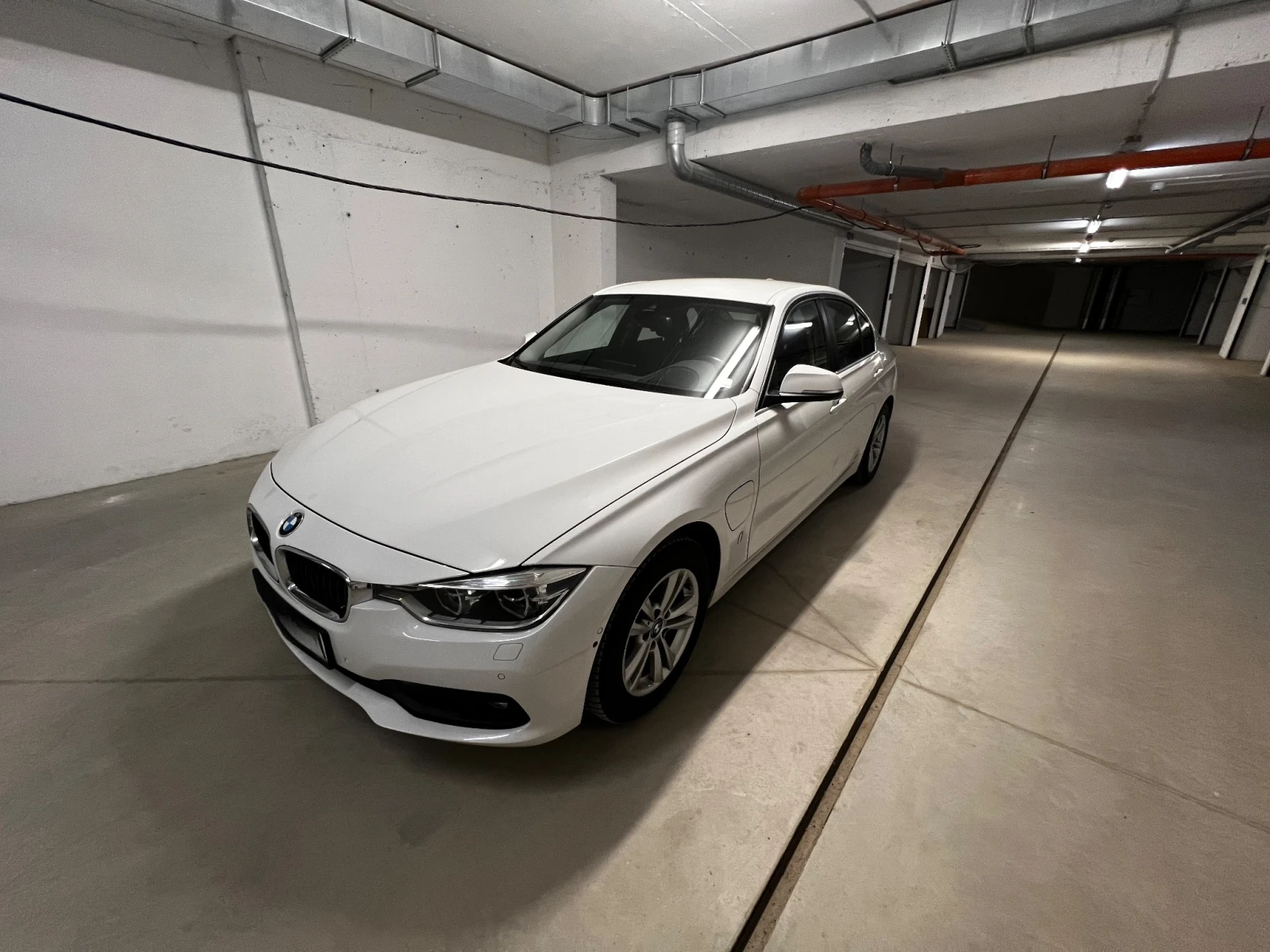 BMW 330 iPerformance - изображение 4