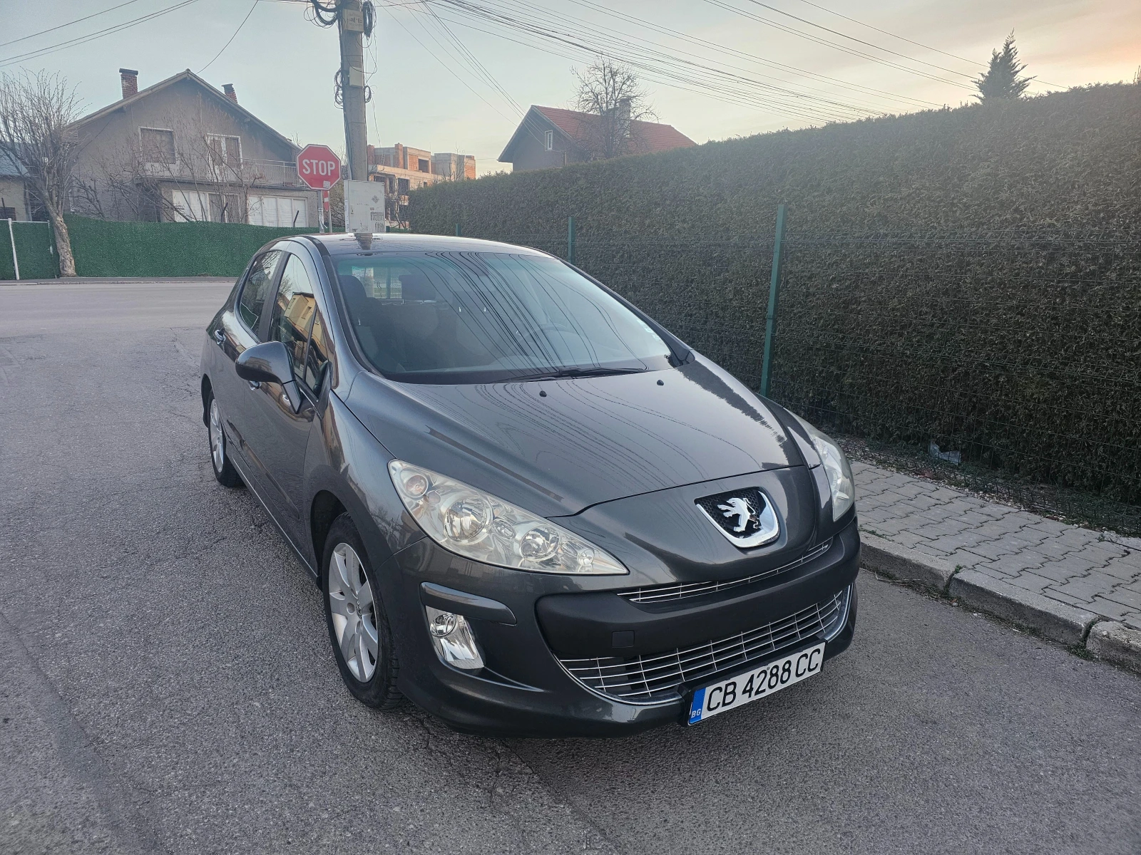 Peugeot 308 Газ-инж-Гаражно, снимка 7 - Автомобили и джипове - 53853744