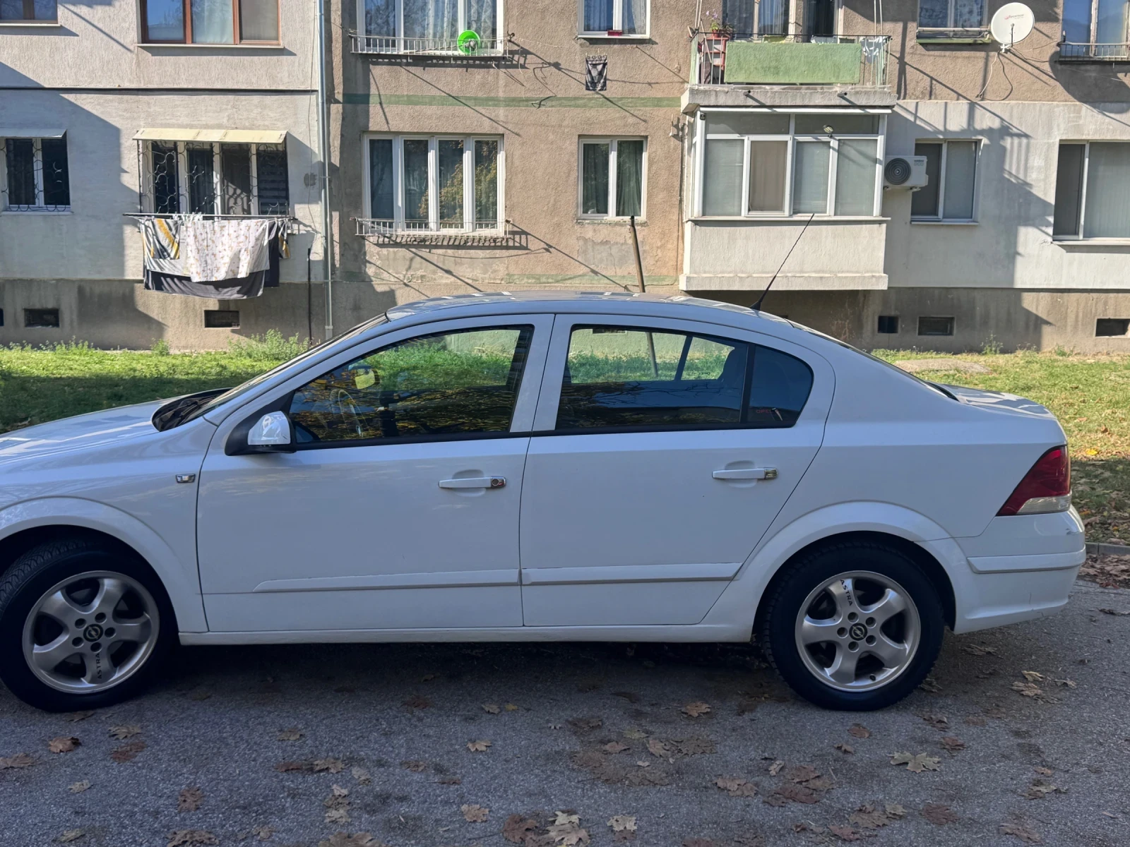 Opel Astra, снимка 10 - Автомобили и джипове - 53948798