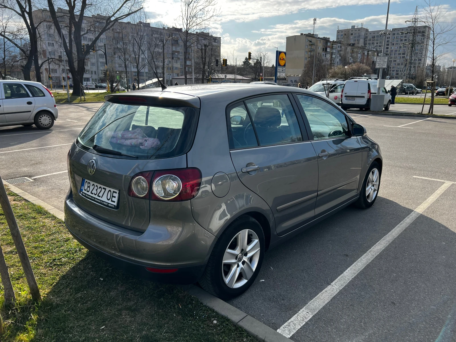 VW Golf Plus, снимка 11 - Автомобили и джипове - 53936006