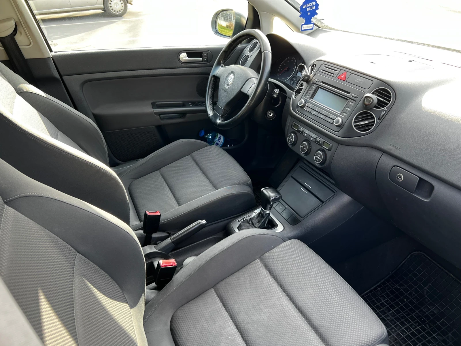 VW Golf Plus, снимка 4 - Автомобили и джипове - 53936006
