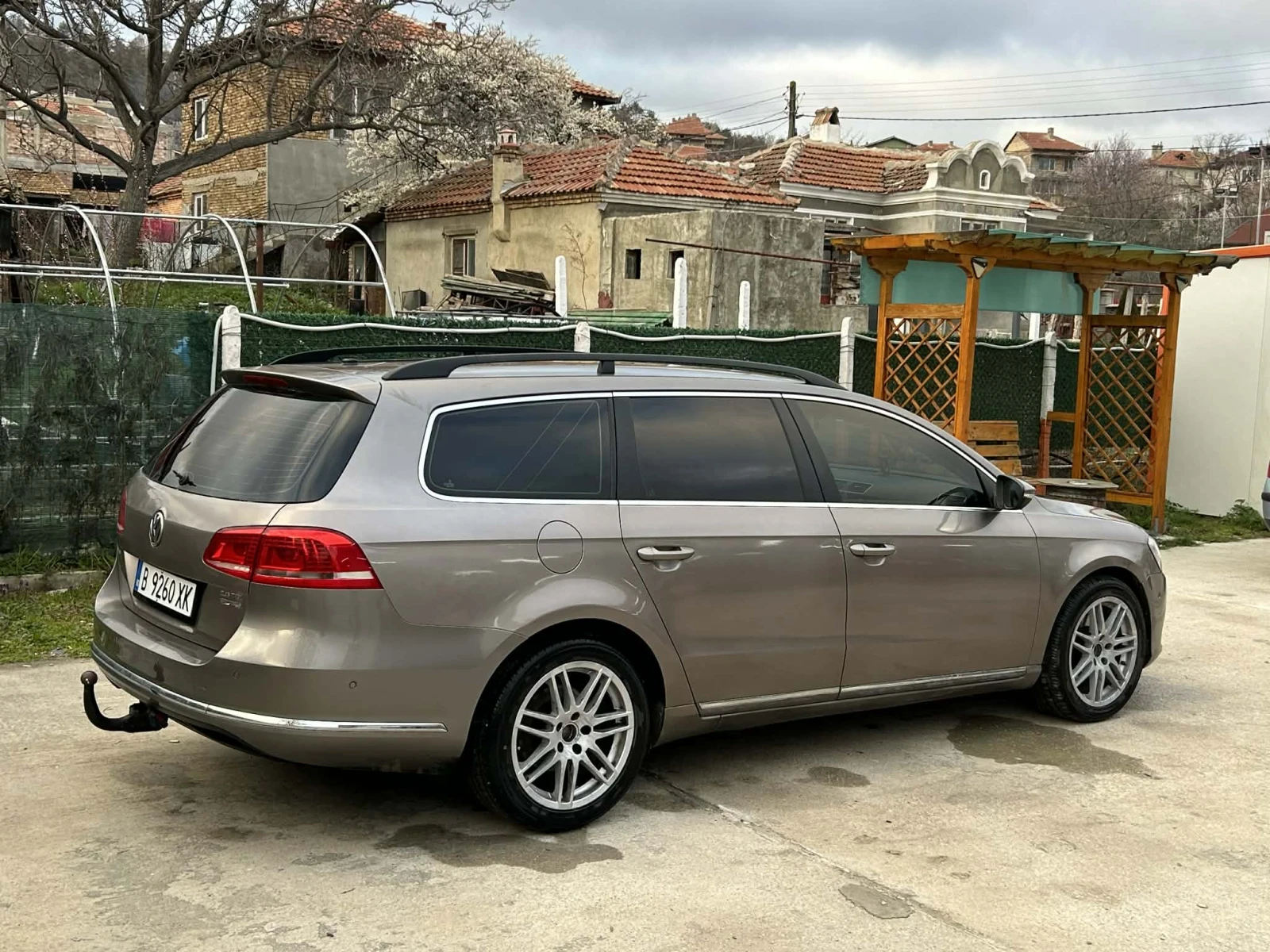 VW Passat 2.0TDI highline, снимка 7 - Автомобили и джипове - 54011185