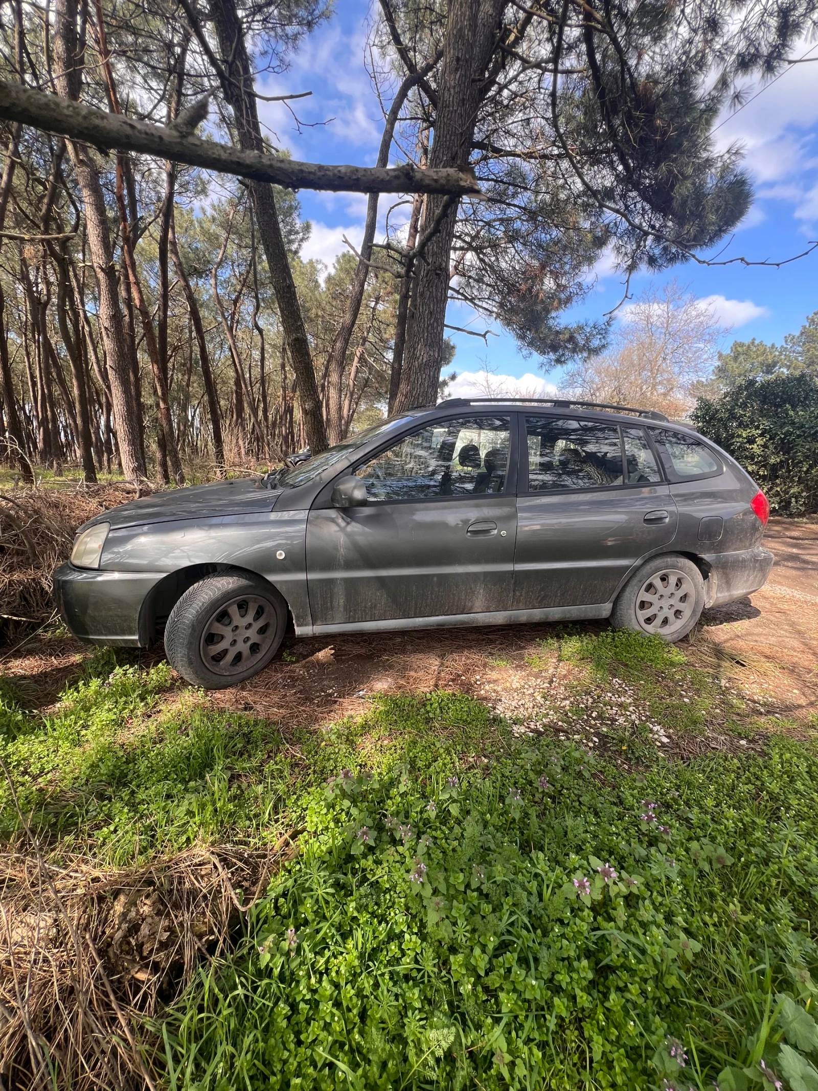 Kia Rio Комби, снимка 2 - Автомобили и джипове - 54071616