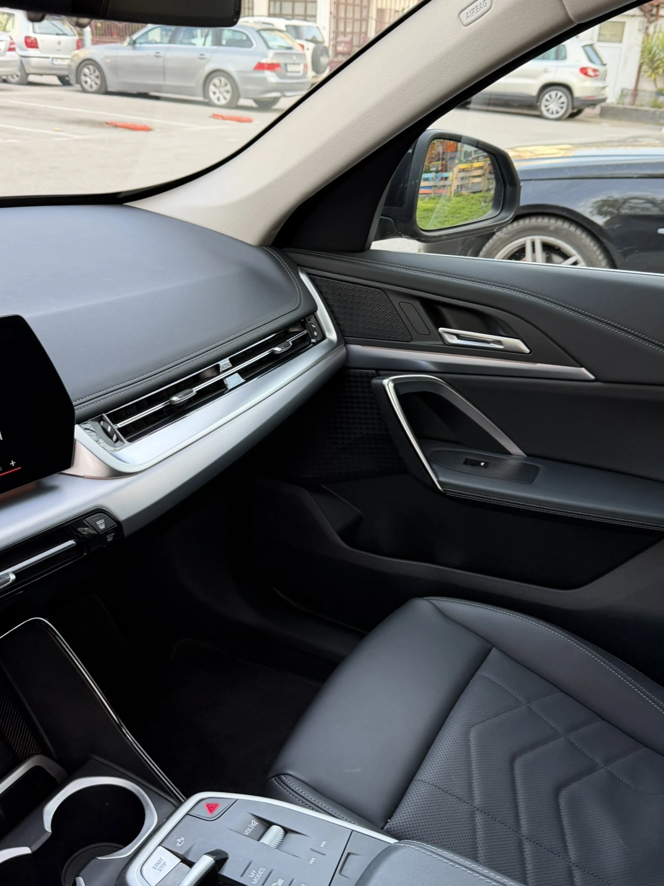 BMW iX1 | Mobile.bg � ����������� 10