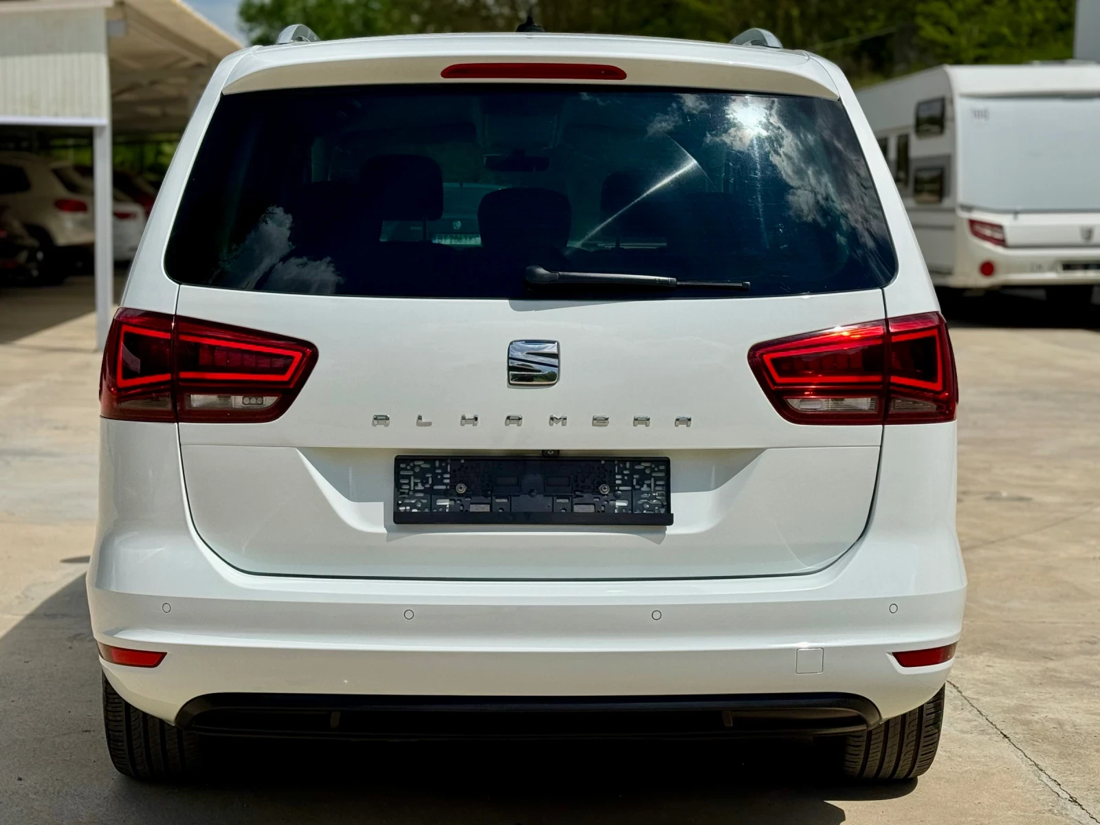 Seat Alhambra * 2.0TDI* FACE* HIGHLINE* DSG-6* NAVI* TOP* , снимка 6 - Автомобили и джипове - 54461250