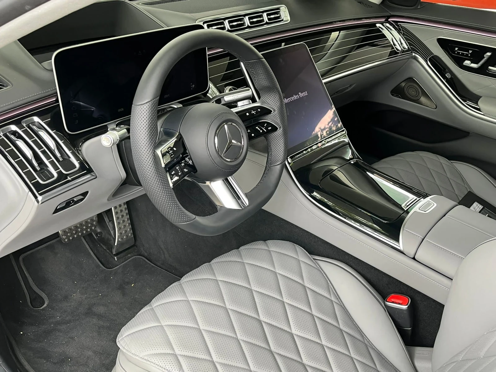Mercedes-Benz S 400 AMG 4matic, снимка 4 - Автомобили и джипове - 54679565