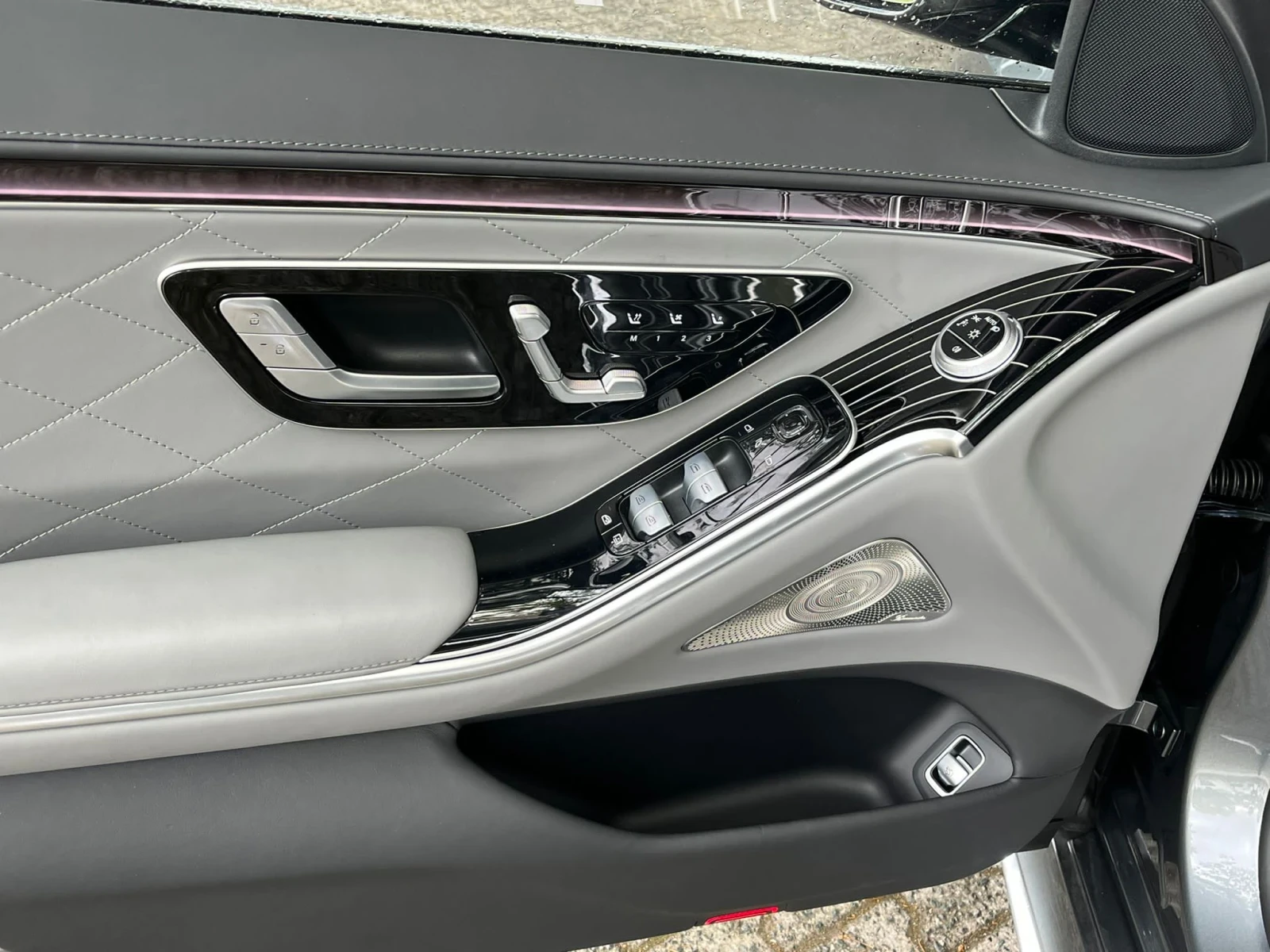 Mercedes-Benz S 400 AMG 4matic, снимка 6 - Автомобили и джипове - 54679565