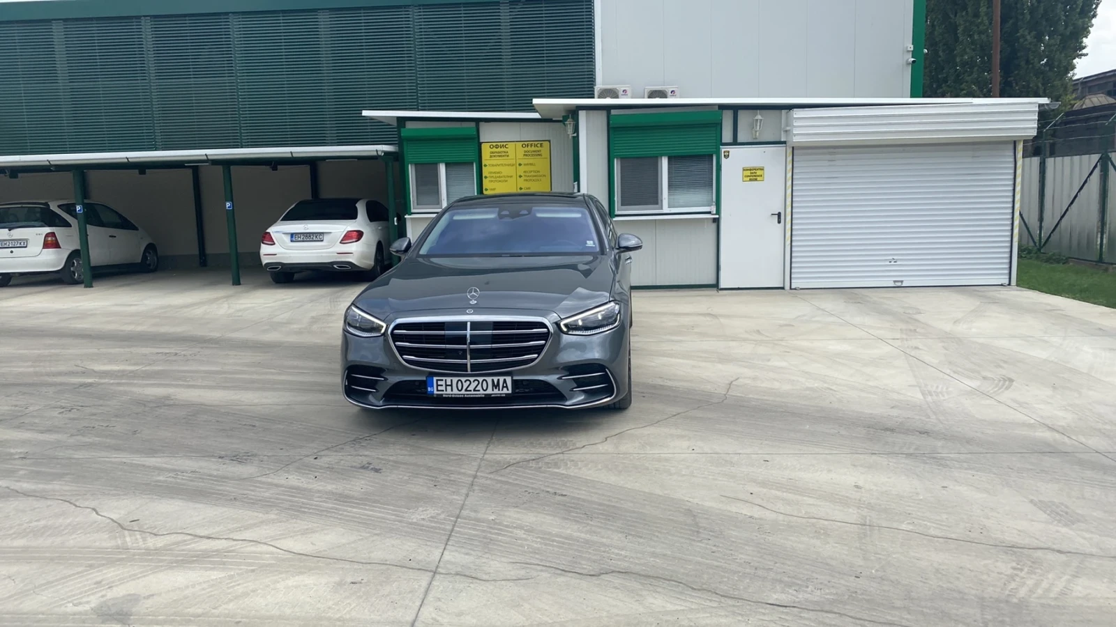Mercedes-Benz S 400 AMG 4matic, снимка 13 - Автомобили и джипове - 54679565