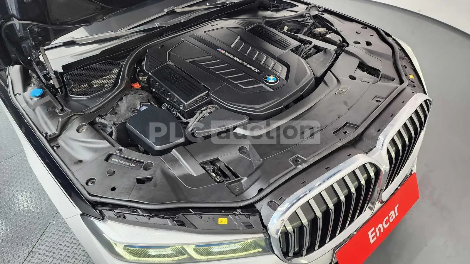 BMW 760 i M V12 | 4 МЕСТА| TV| МАСАЖ| ВКЛ.ТЕХНОТЕСТ, снимка 16 - Автомобили и джипове - 54770490