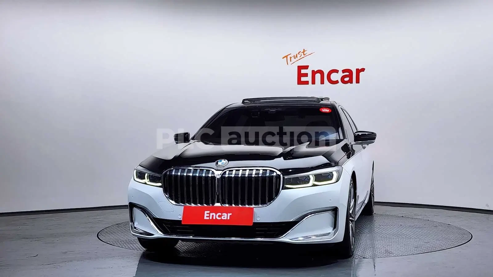 BMW 760 i M V12 | 4 МЕСТА| TV| МАСАЖ| ВКЛ.ТЕХНОТЕСТ, снимка 4 - Автомобили и джипове - 54770490