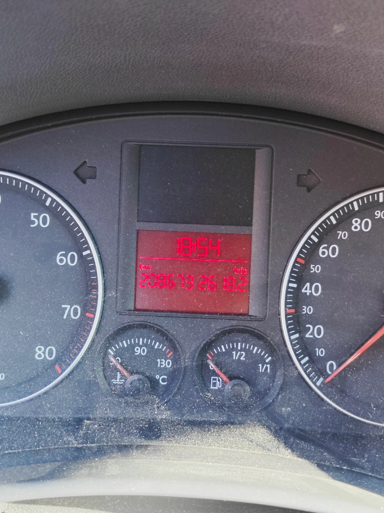 VW Golf 5 1.6 FSI 115 k.c., снимка 9 - Автомобили и джипове - 54895162