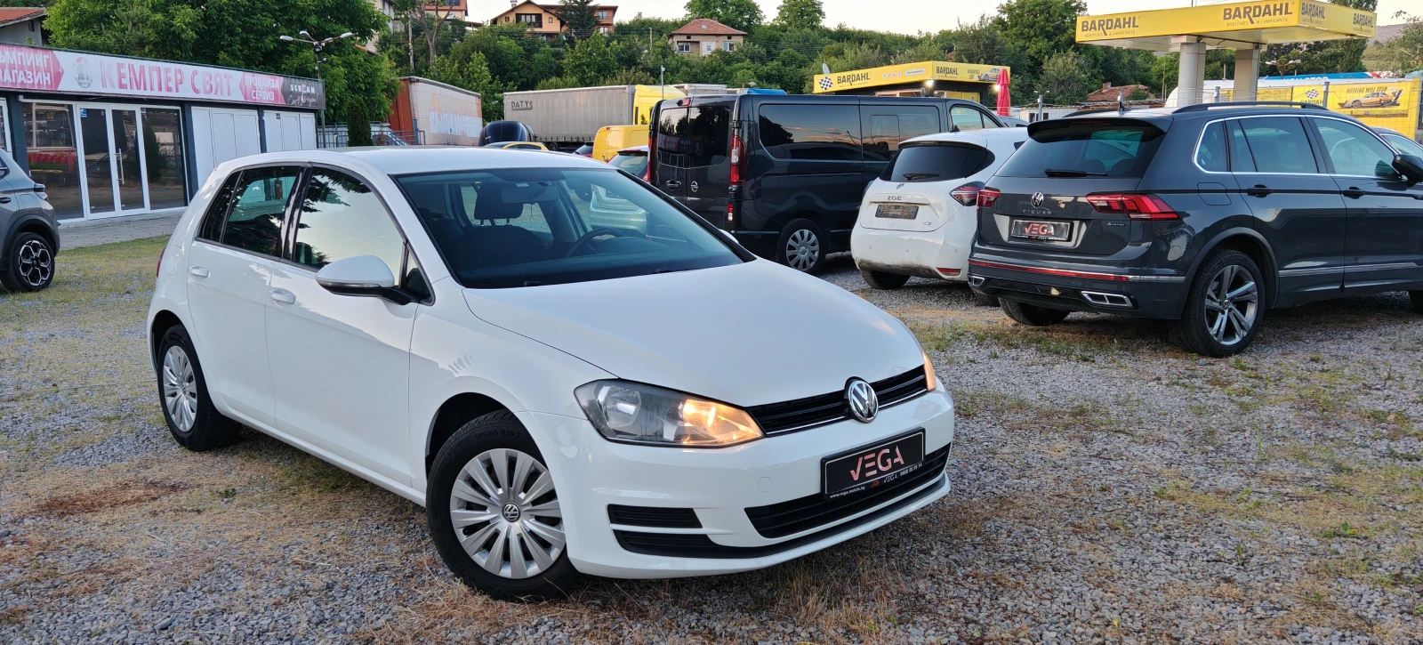 VW Golf 1.2 TSI E5B, снимка 3 - Автомобили и джипове - 54975905
