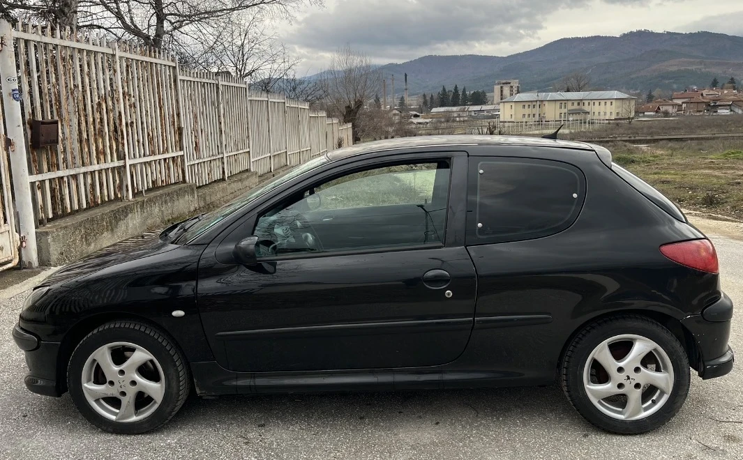 Peugeot 206 2.0 HDI 90, снимка 5 - Автомобили и джипове - 55605037