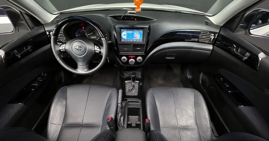 Subaru Forester 2.5 Бензин, снимка 3 - Автомобили и джипове - 55722605