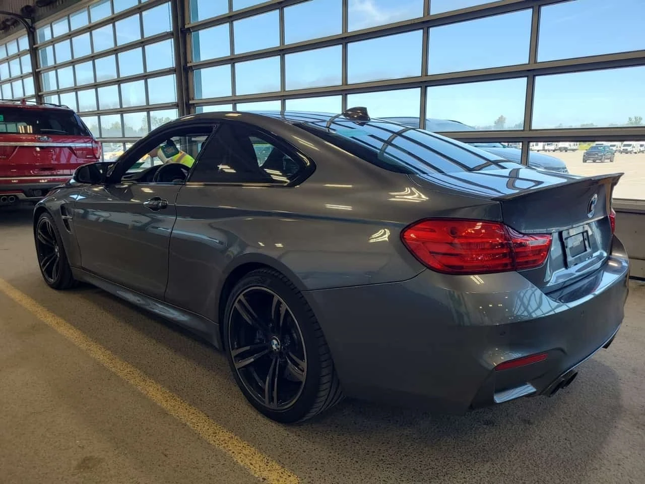 BMW M4 * COUPE* АВТОКРЕДИТ БЕЗ ПЪРВОНАЧАЛНА ВНОСКА* , снимка 4 - Автомобили и джипове - 55767276