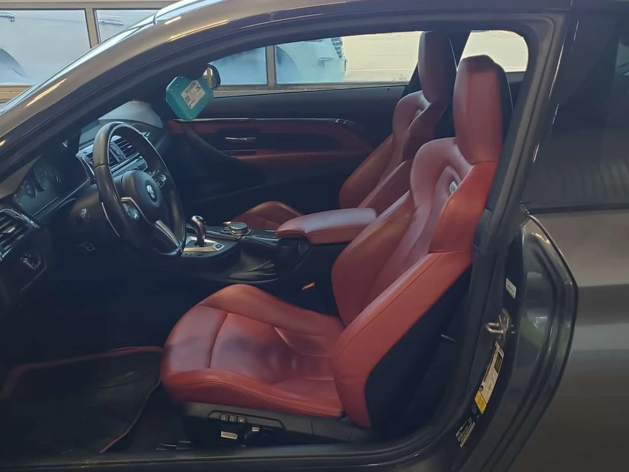 BMW M4 * COUPE* АВТОКРЕДИТ БЕЗ ПЪРВОНАЧАЛНА ВНОСКА* , снимка 5 - Автомобили и джипове - 55767276