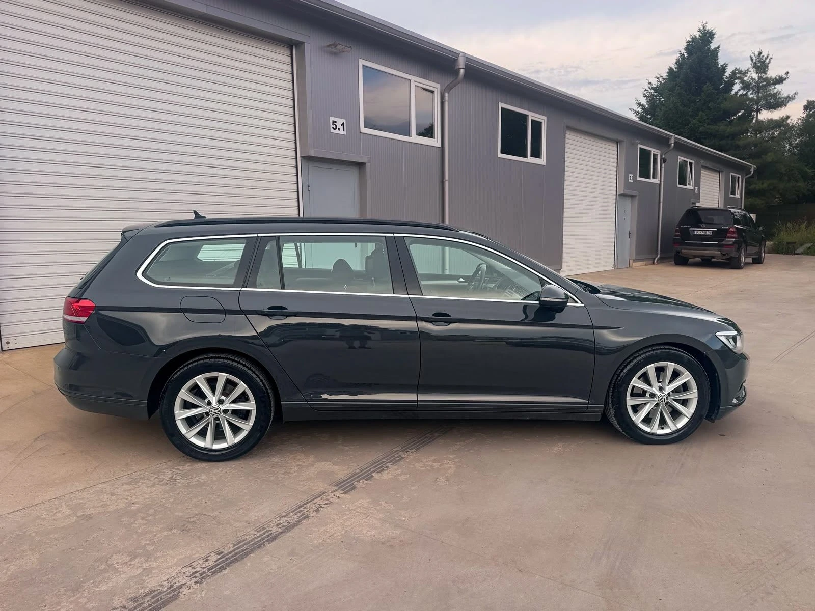 VW Passat 2000 TDI, снимка 5 - Автомобили и джипове - 56126383