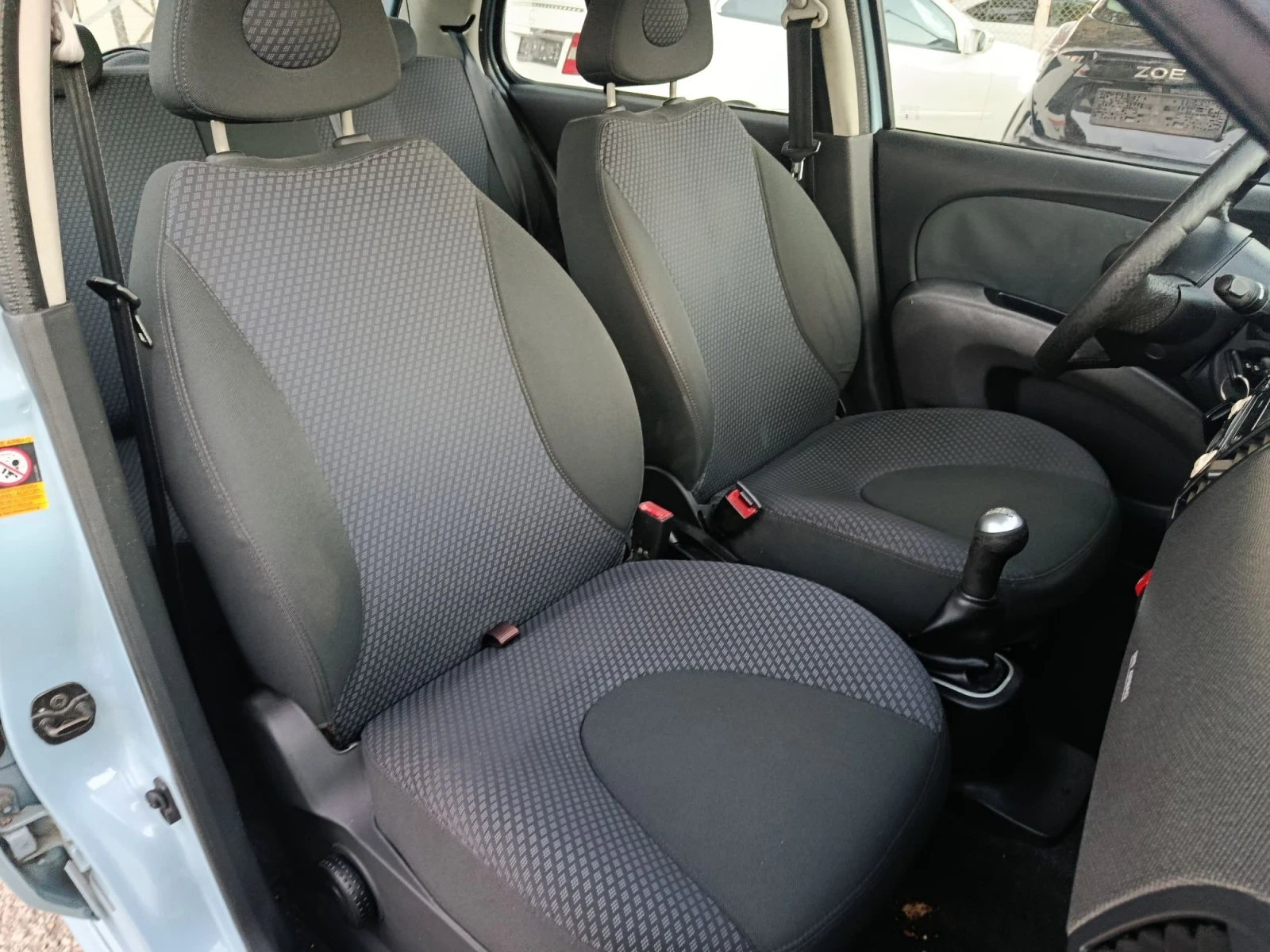 Nissan Micra 1.2 benzin, снимка 10 - Автомобили и джипове - 56629094
