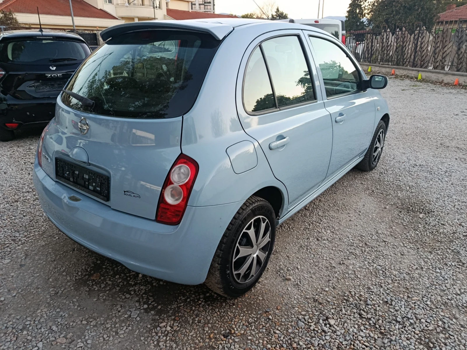 Nissan Micra 1.2 benzin, снимка 5 - Автомобили и джипове - 56629094