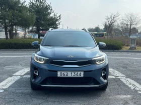 Kia Stonic Diesel 1.6 Trendy * НАЙ-ДОБРА ЦЕНА В БЪЛГАРИЯ* , снимка 3