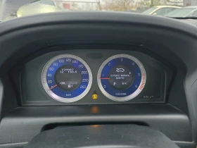 Volvo XC60 2.4D R-DISEGN 4X4, снимка 13