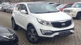 Kia Sportage 4Х4 FULL ИЗКЛЮЧИТЕЛНА СЕРВИЗ КНИЖК УНИКТ КАТО НОВА, снимка 2