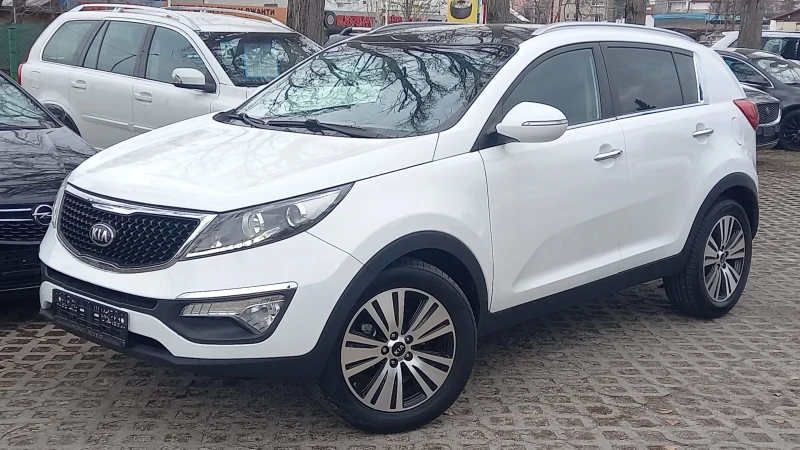 Kia Sportage 4Х4 FULL ИЗКЛЮЧИТЕЛНА СЕРВИЗ КНИЖК УНИКТ КАТО НОВА, снимка 1 - Автомобили и джипове - 19664119