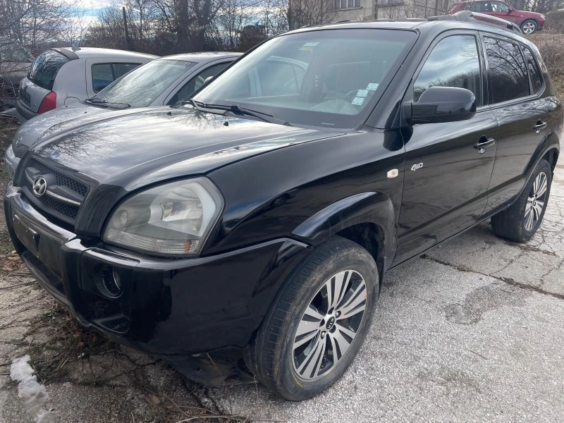 Hyundai Tucson 2.0CRDI, снимка 1 - Автомобили и джипове - 43861056