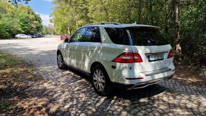 Mercedes-Benz ML 350 Ml 350 Bluetec 4 Matic, снимка 5 - Автомобили и джипове - 47238267