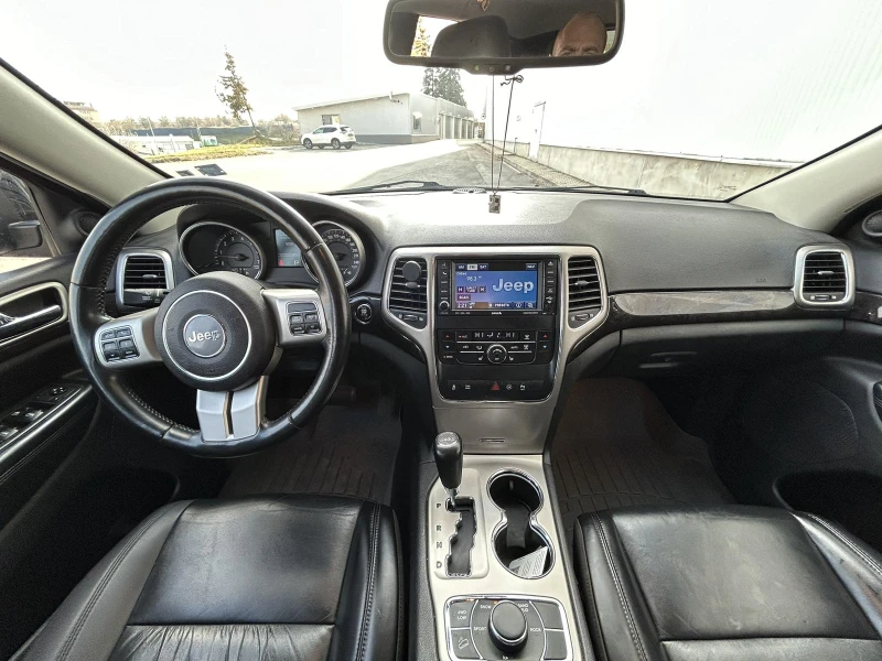 Jeep Grand cherokee 5.7HEMI* Автоматик* Газ* 4х4* Навигация, снимка 8 - Автомобили и джипове - 48142098