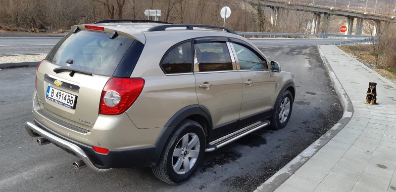 Chevrolet Captiva 2.0 diesel  4WD 7местен , снимка 4 - Автомобили и джипове - 52044762