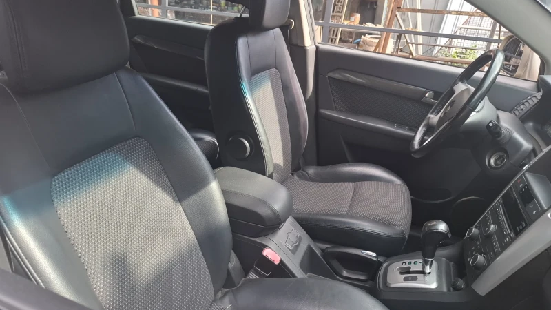 Chevrolet Captiva 2.0 diesel  4WD 7местен , снимка 10 - Автомобили и джипове - 52044762
