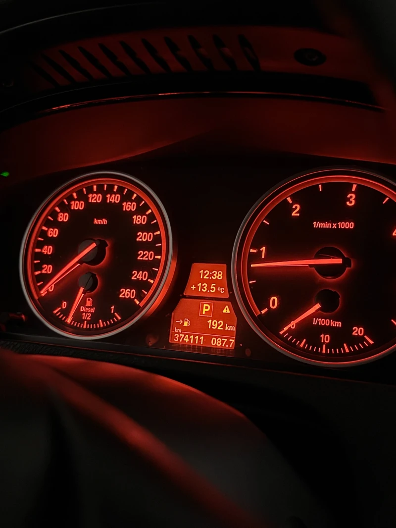 BMW X5 3.0SD Individual, снимка 16 - Автомобили и джипове - 52669319