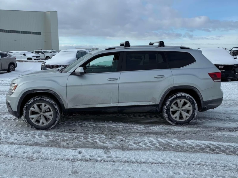 VW Atlas * Comfortline * CARFAX * ЦЕНА ДО БГ, снимка 4 - Автомобили и джипове - 53020410