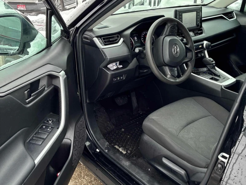 Toyota Rav4 * LE * CARFAX * БЕЗ ПЪРВОНАЧАЛНА ВНОСКА, снимка 5 - Автомобили и джипове - 53033581