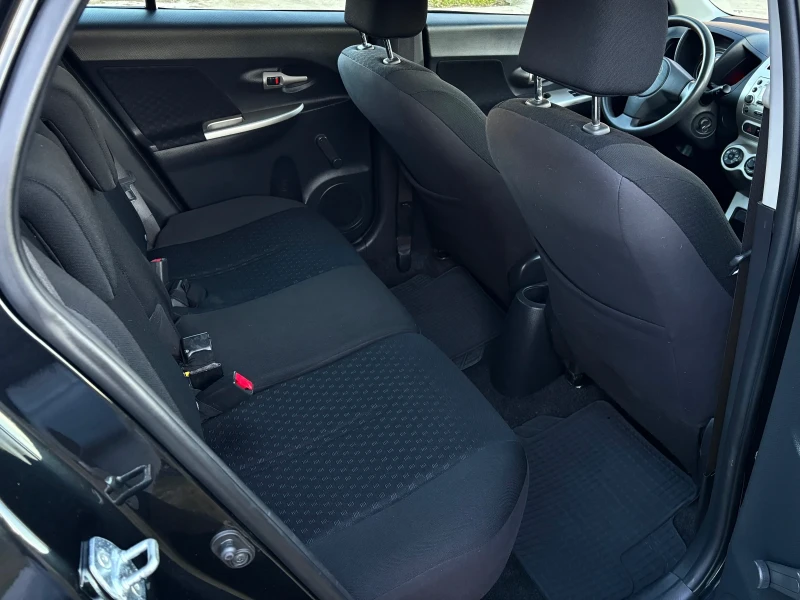 Toyota Urban Cruiser 1.33VVTI  6ск.* Климатик* 107 000км* , снимка 9 - Автомобили и джипове - 53167661