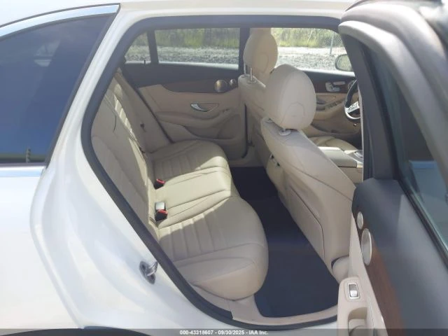 Mercedes-Benz GLC 300 4MATIC - изображение 8