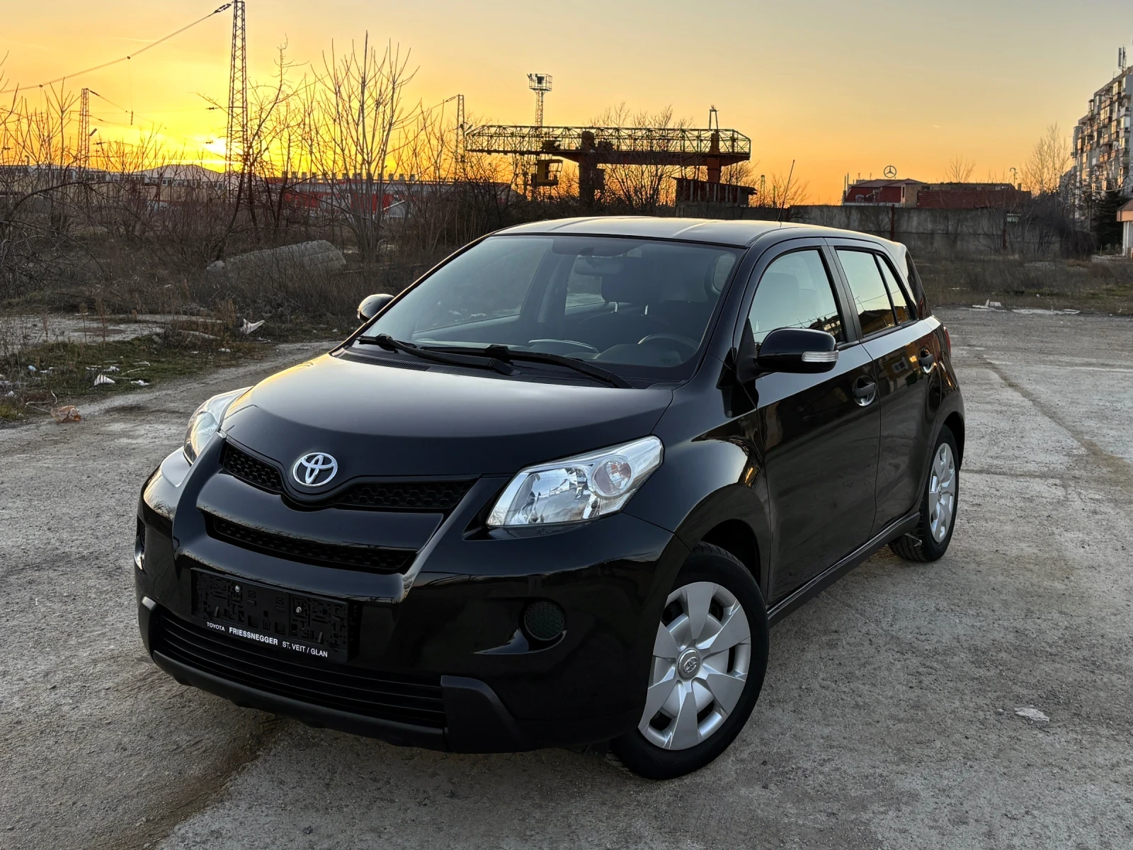 Toyota Urban Cruiser 1.33VVTI  6ск.* Климатик* 107 000км* , снимка 1